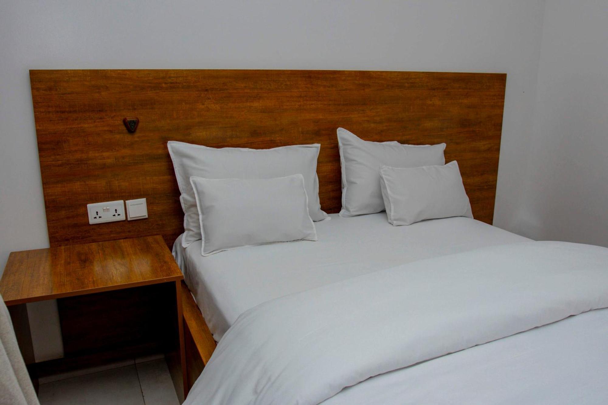 Ally Ngali Motel Kigali Luaran gambar